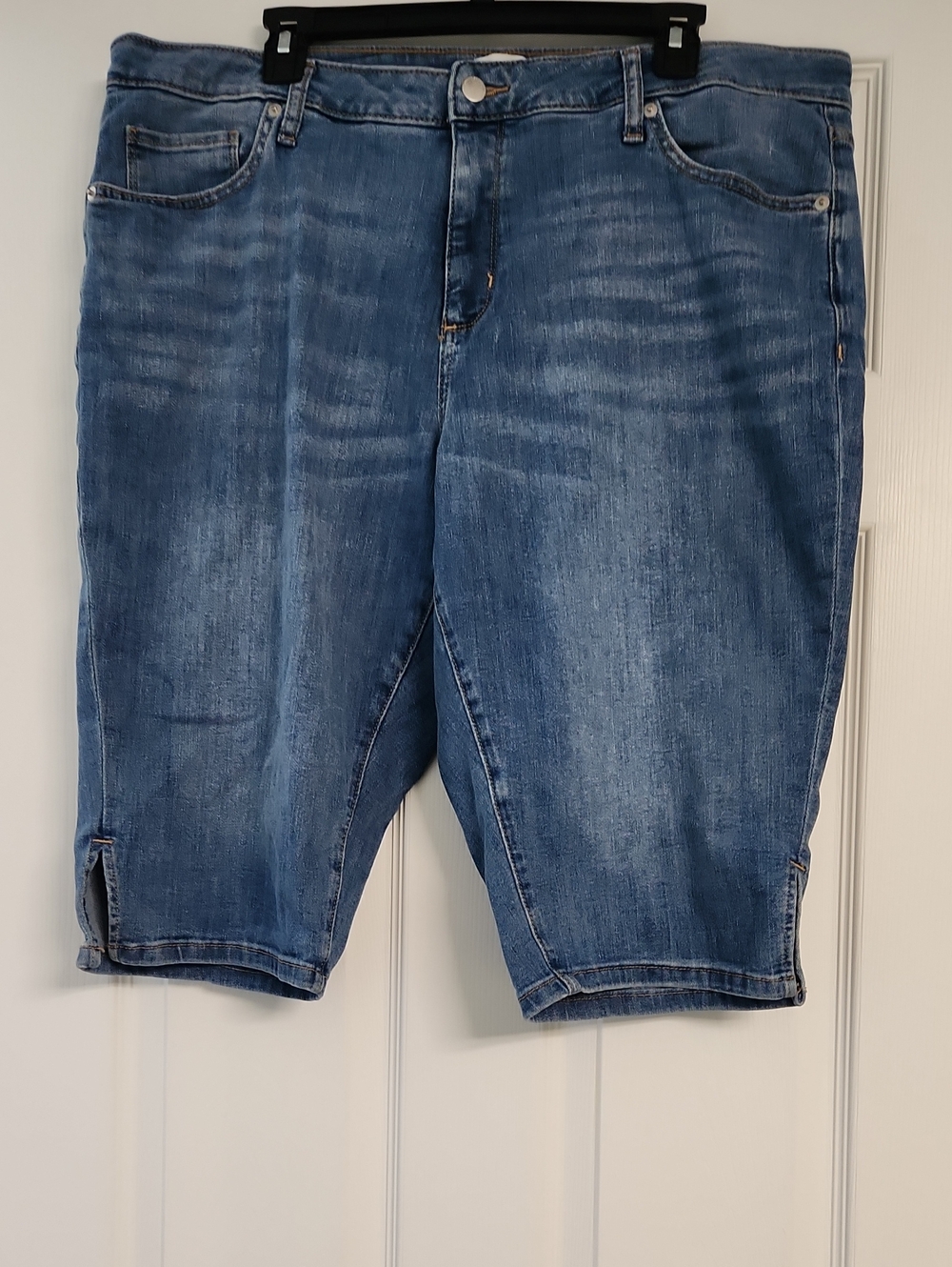 Sonoma Light Blue Relaxed Women's Denim Shorts